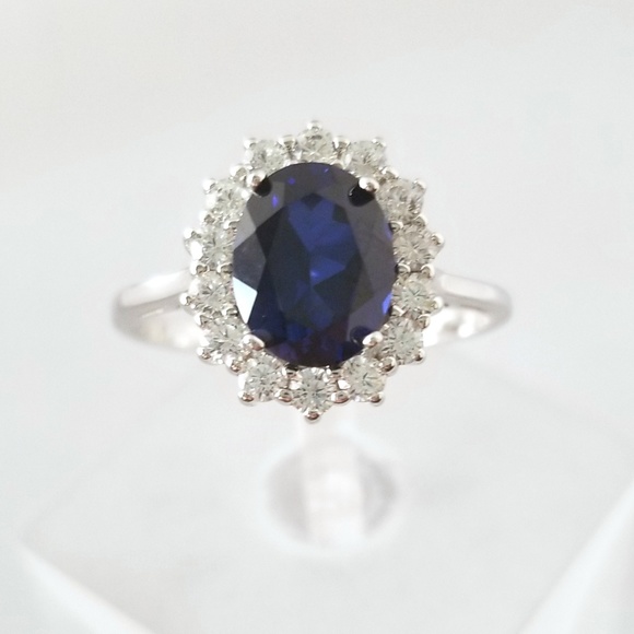 fstepka Jewelry - That Sapphire Ring